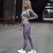 Load image into Gallery viewer, Classic Camo Long Sleeve Set (Leggings + Top)